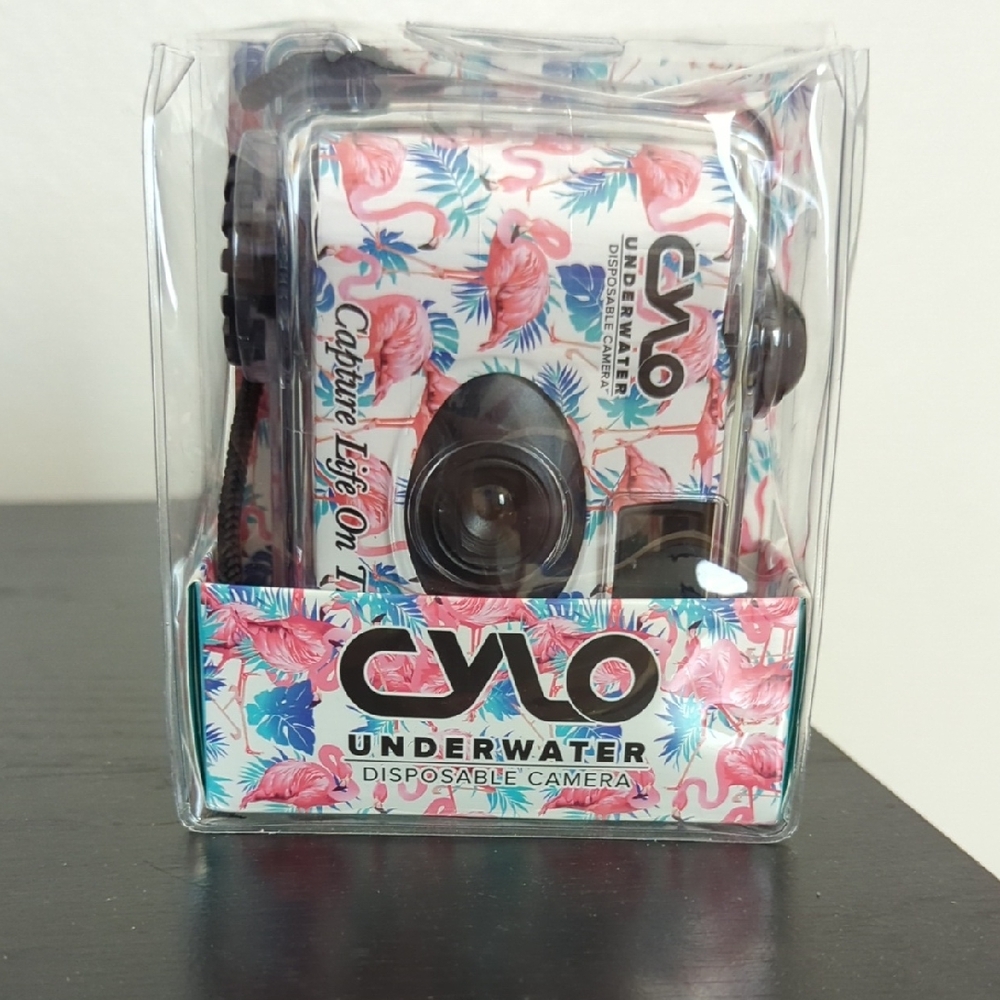 NEW Cylo Flamingo Print Underwater Camera